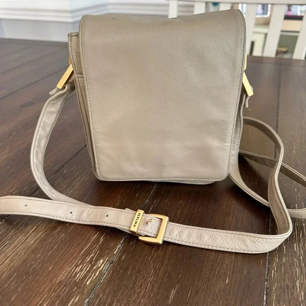Vintage Perlina New York cross body bag